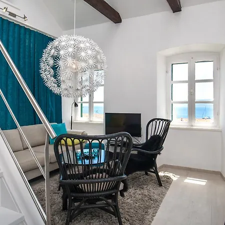 Stefan Apartment Bol